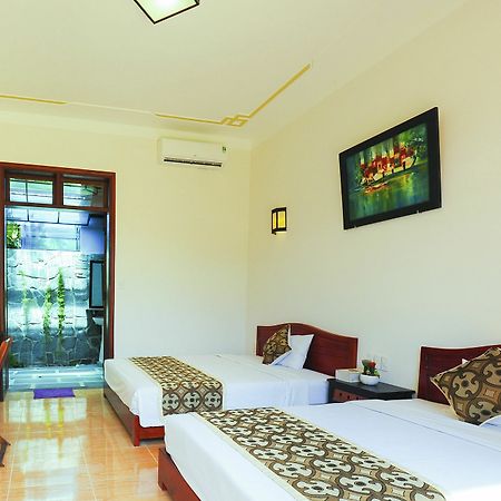 Galaxy Homestay Hoi An Exterior photo